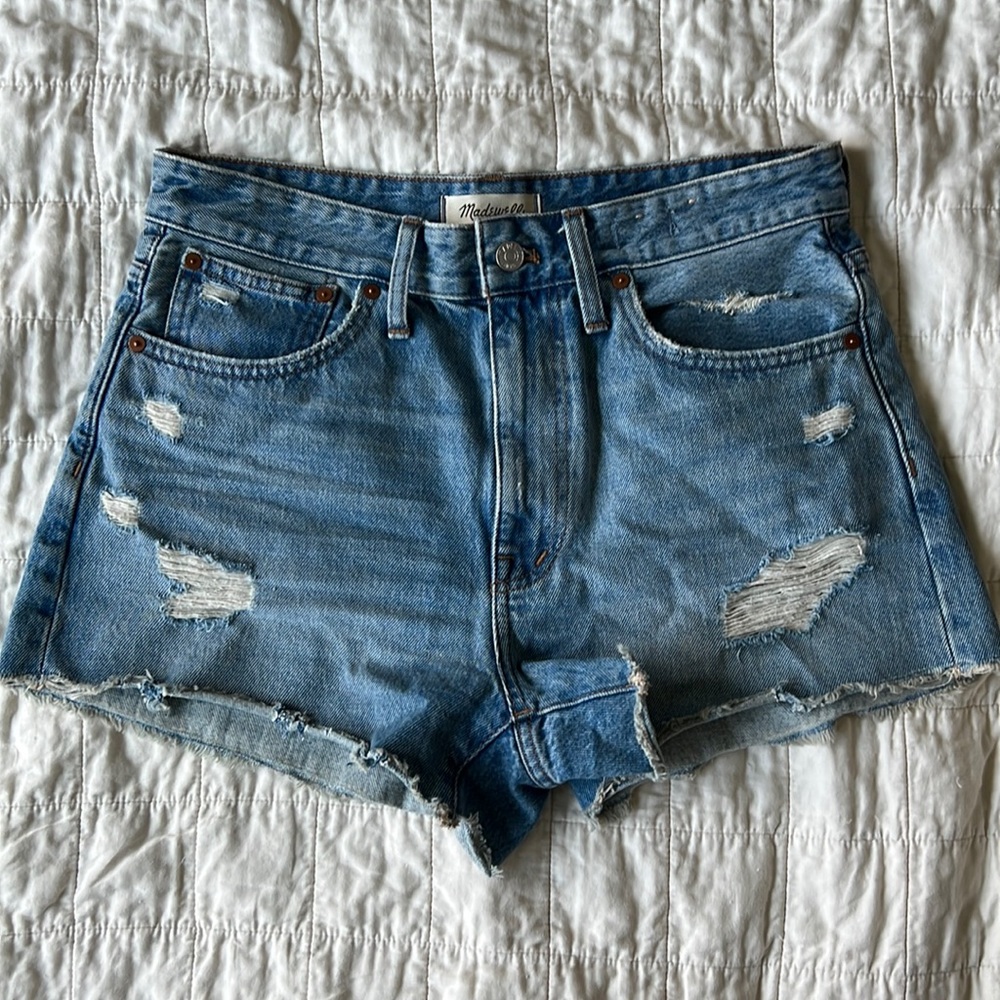 Madewell Relaxed Distressed High Rise Denim Shorts Blue Size 27
